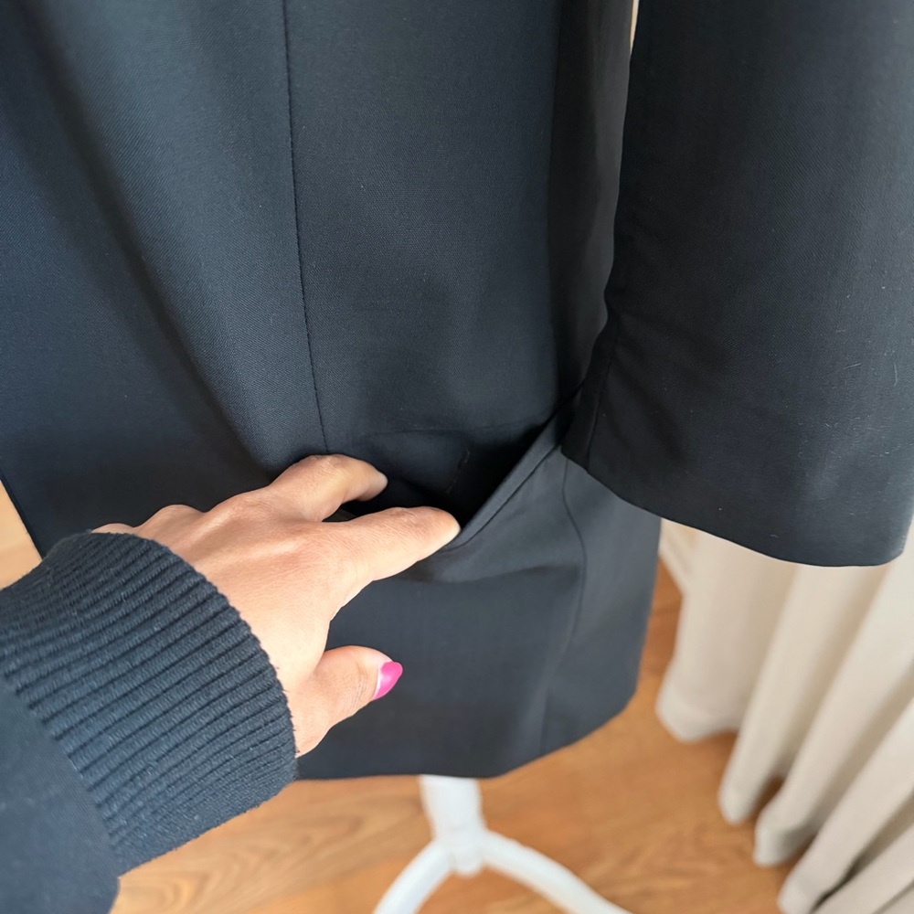 Elizabeth & James Black Longline Blazer Size 0 - Picture 5 of 9